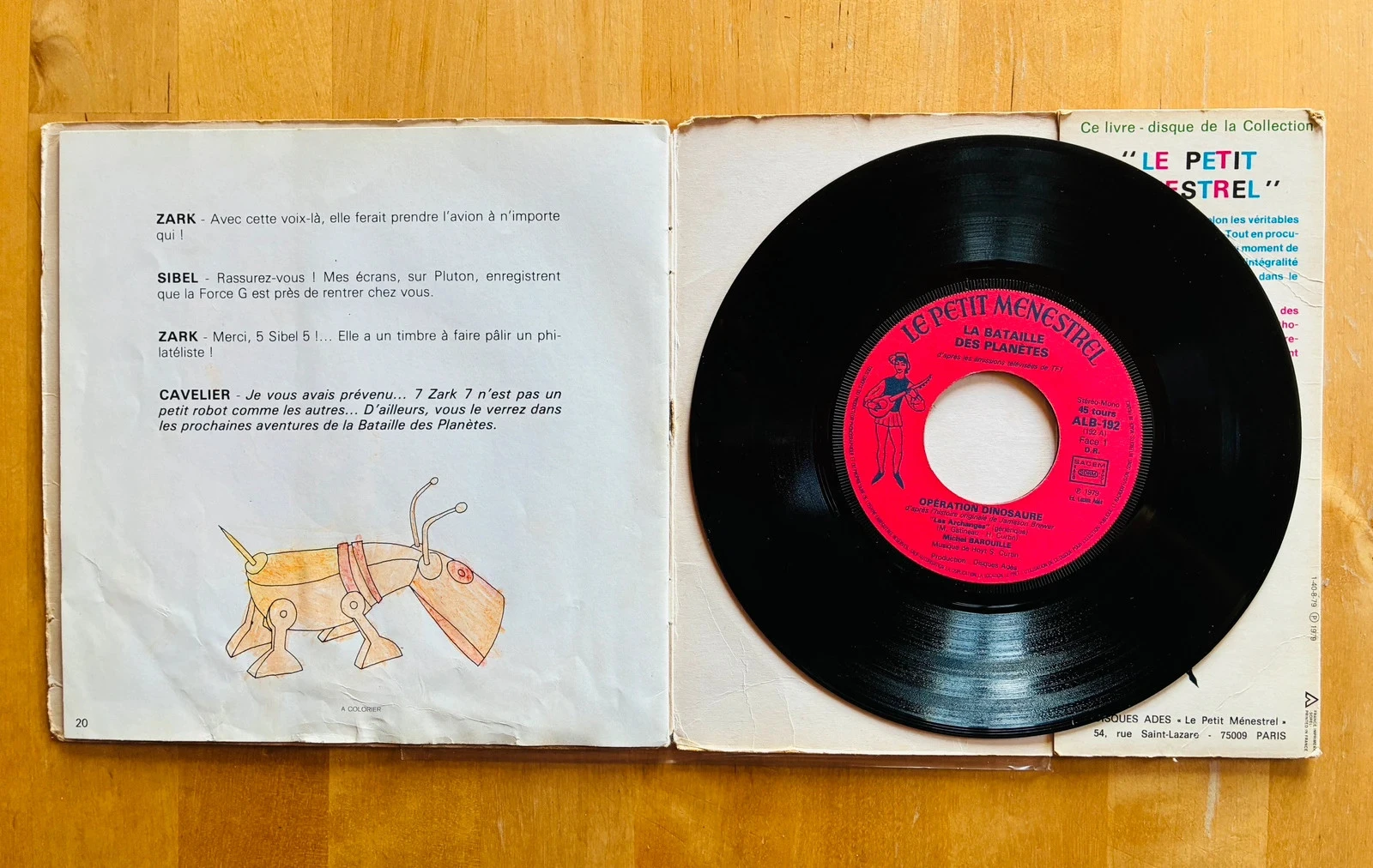 Libro disco vinilo 45T La batalla de los planetas Operación Dinosaurio. – photo 4